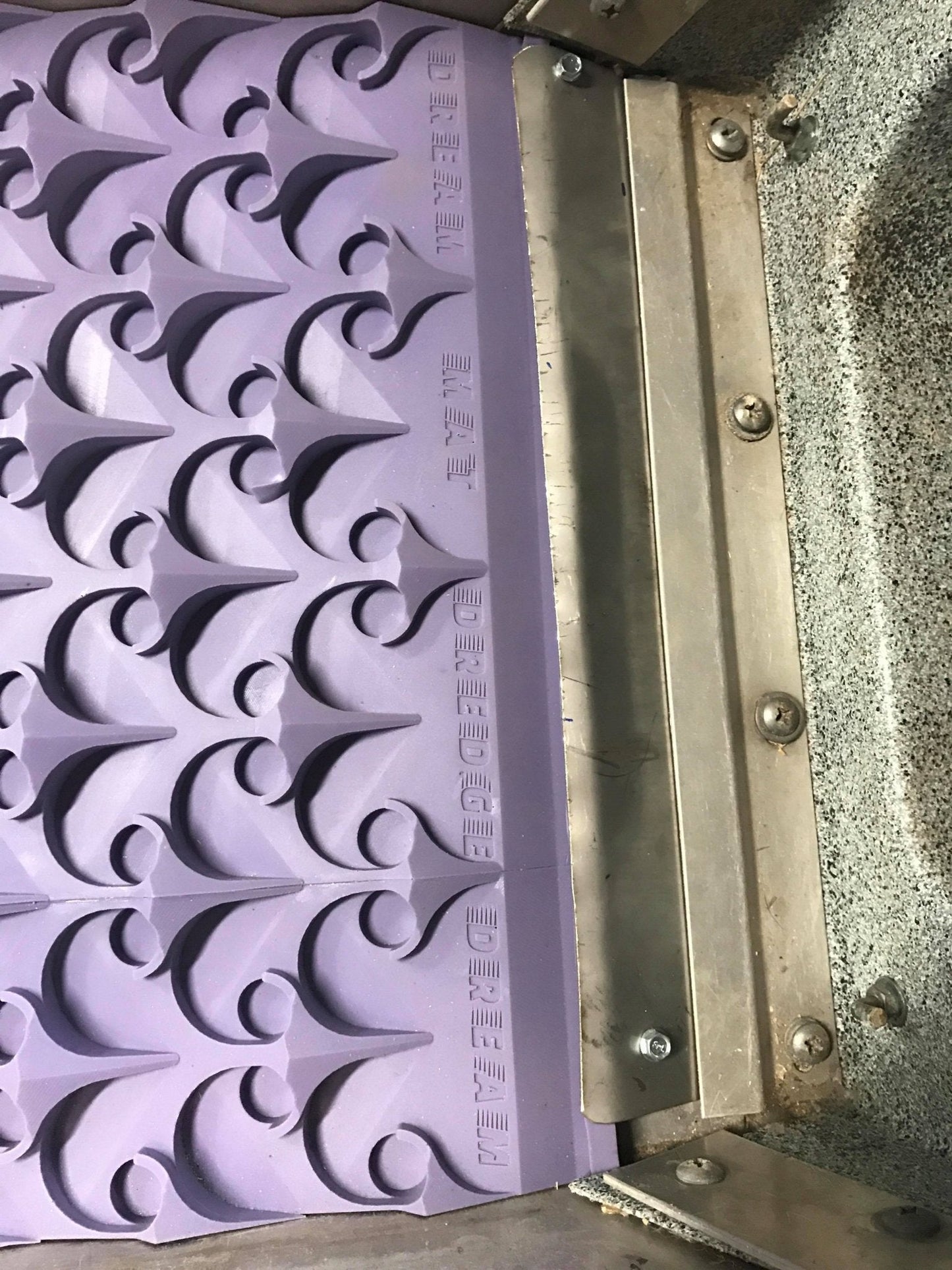 18X48 Dredge Dream Mat